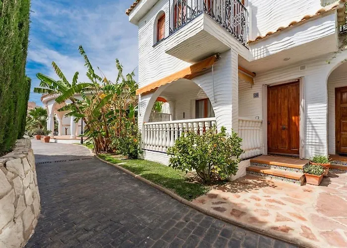 Playa Carabassi Villa